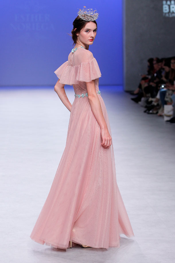 ilovebrides.pt Esther Noriega Coleção 2020 Vestidos de festa e cerimonia